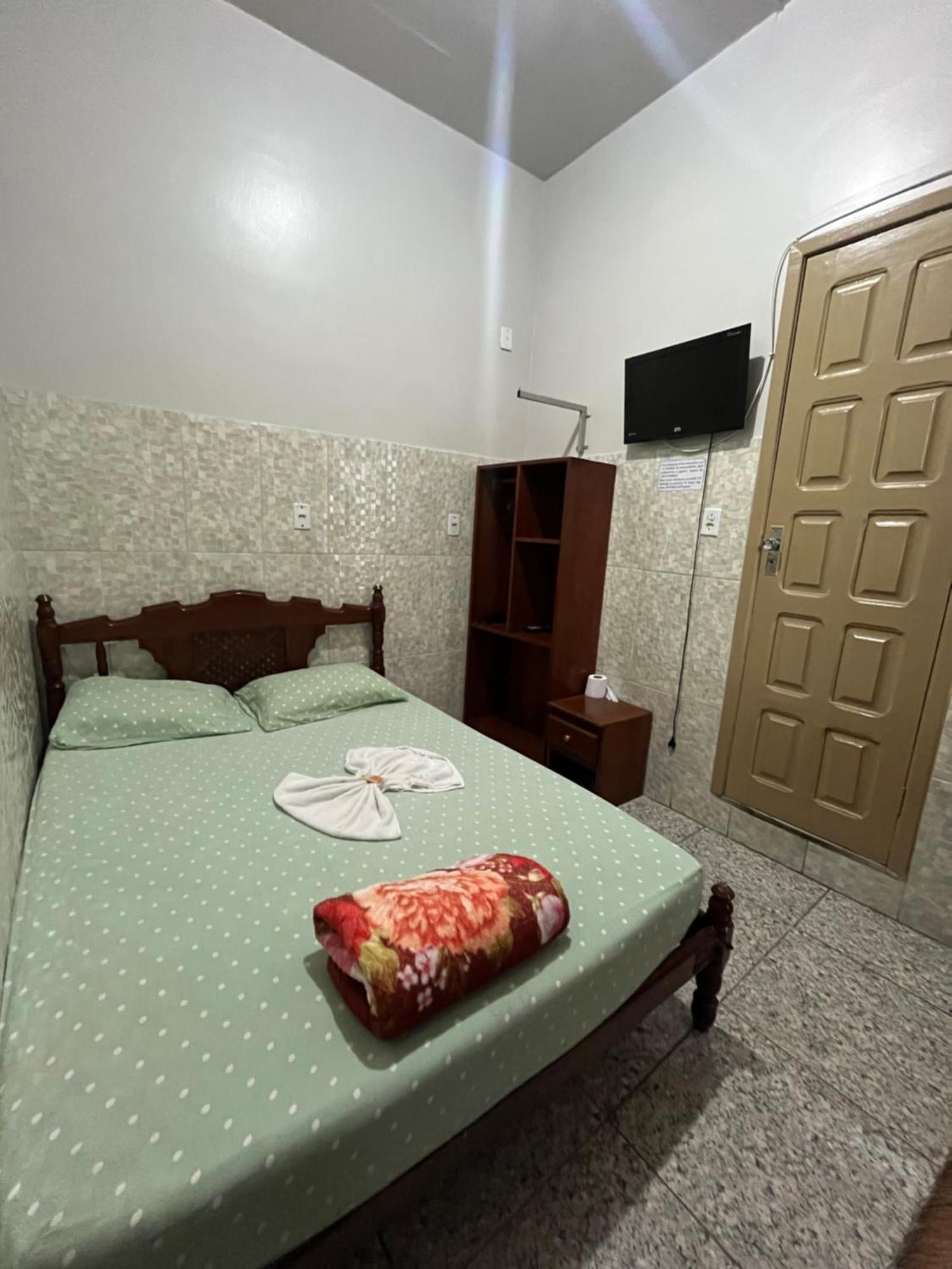 מנאוס Hotel Granada Concept מראה חיצוני תמונה